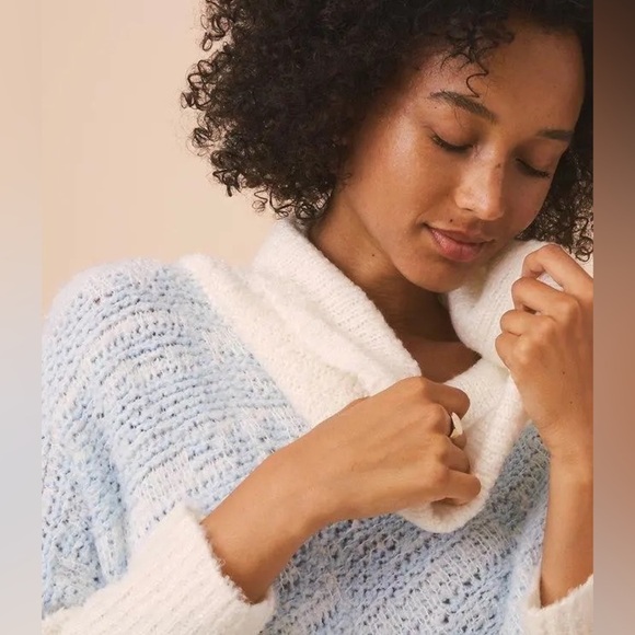 Lou & Grey | Cowl Neck Sky High Poncho Sweater Blue Ivory XS/S Boho Festival - Picture 3 of 10